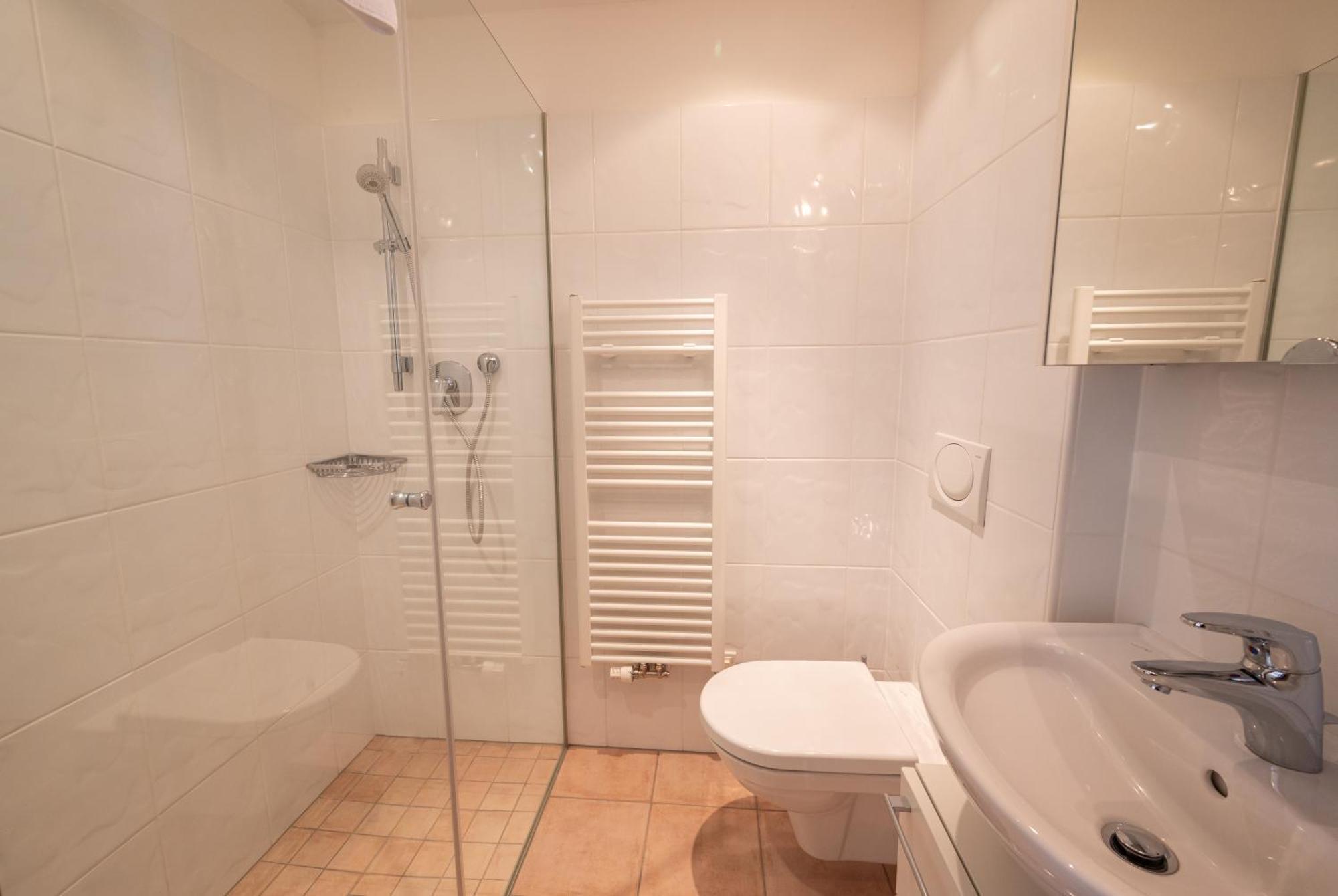 Erlberg Finest Lakeside Villa Zell Am See By All In One Apartments מראה חיצוני תמונה